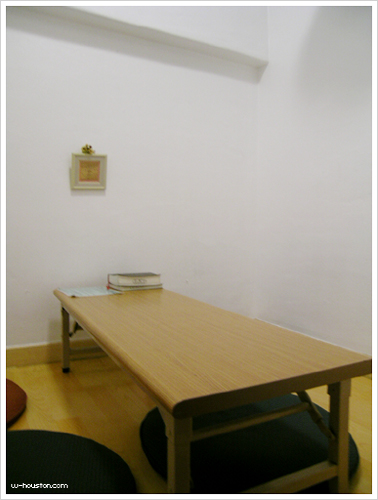 prayroom3.jpg