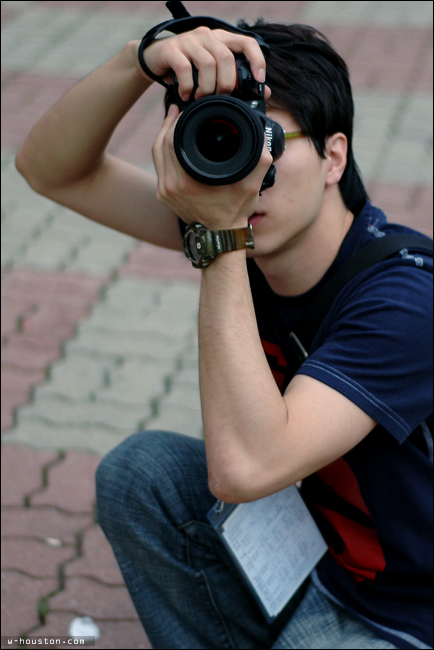 2006leader.jpg