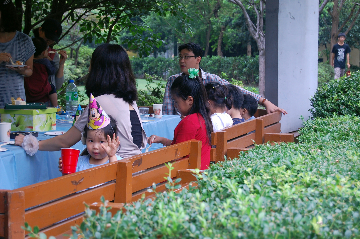 1316487328.jpg